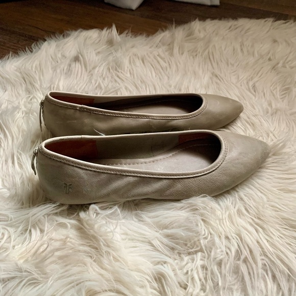 Frye Regina Pointed Toe Leather Flats Size 8 Women’s - Picture 4 of 13